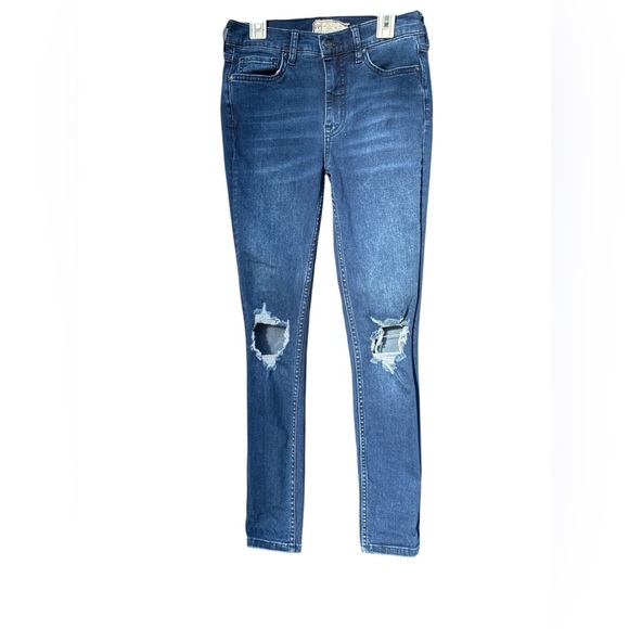 Free People Women’s Distressed Skinny Jeans Size 26 Effortlessly Cool Ripped - Picture 3 of 11